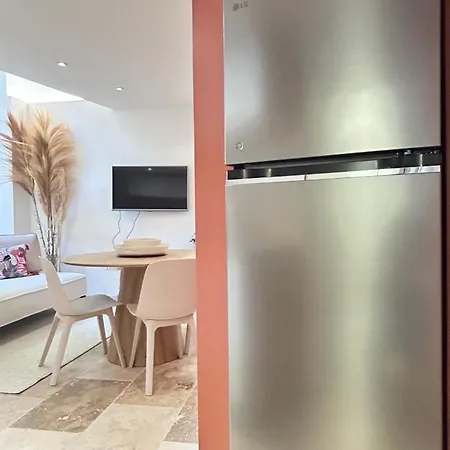 Apartamento Le Pavillon Des Arenes - Jardin Et Terrasse Prives Nîmes