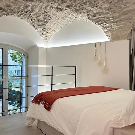 Le Pavillon Des Arenes - Jardin Et Terrasse Prives * Nîmes